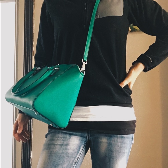 CALVIN KLEIN TURQUOISE PURSE - Picture 7 of 8